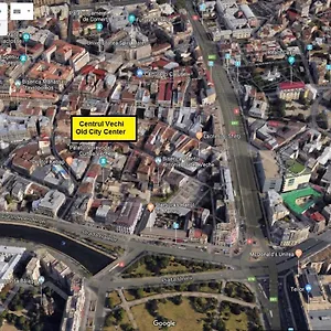 Domum Unirea, Across The Street Of Old Center , Bucarest Roumanie